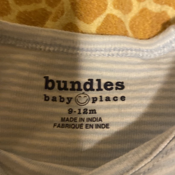 Baby boy clothes, 6-9 mo pants, onesie & pajamas - Picture 12 of 16